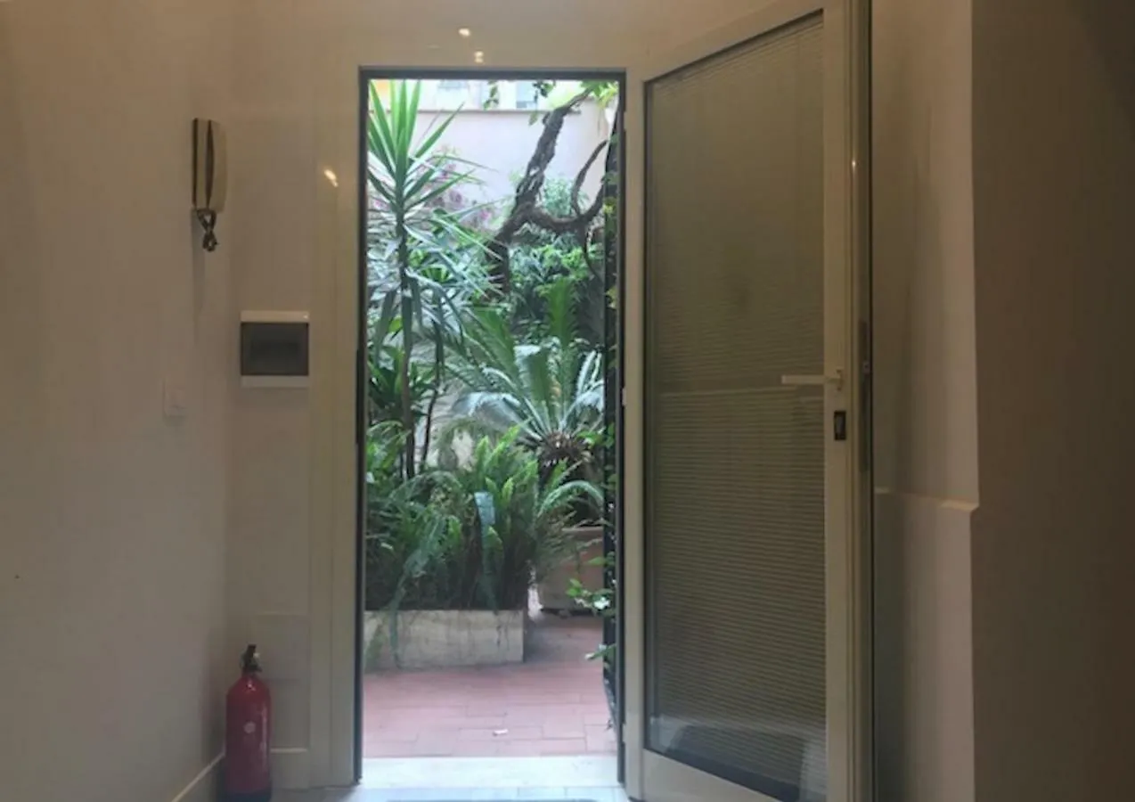 Rome Studio Rental 0*,
